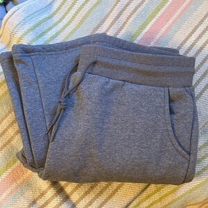 Fleece Lined Grey Sweatpants Unisex NWOT